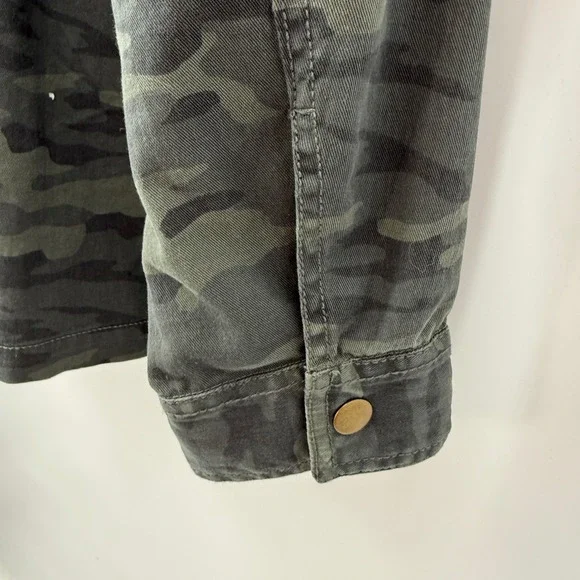 Caslon Women's Camouflage‎ Military Jacket Sz L Green Studded Chore Barn Country - Picture 11 of 14